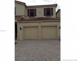 19252 Ne 9th Pl, Miami, Fl 33179 in Miami, FL