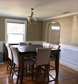 Charming 3 Bedroom Home  	 in Quincy, MA (Photo 2 of 5)