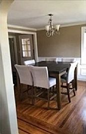 Charming 3 Bedroom Home  	 in Quincy, MA (Photo 3 of 5)