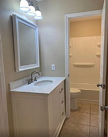 3692 Donovan Dr Unit C, T in Tallahassee, FL (Photo 10 of 12)