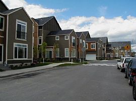 6 Months New Close to Nike & Intel in Beaverton, OR (Photo 5 of 5)