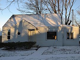 525 Rome Ave, Rockford, Il 61107 Rent $650 and Dep $650 in Rockford, IL