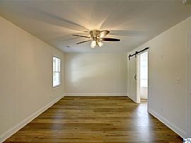 1013 Drake Ave Se, Huntsville, Al 35802 in Huntsville, AL (Photo 8 of 12)