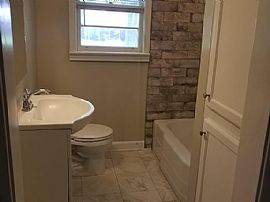 725 Catawba Rd, Charleston, Sc 29414 Rent $700 and Dep $700 in Charleston, SC (Photo 5 of 5)