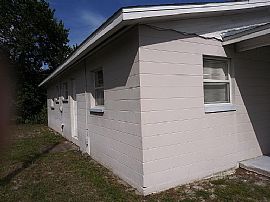 925 Lake Lure Loop W, Lakeland, Fl 33801 in Lakeland, FL (Photo 3 of 12)