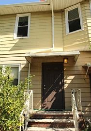 420 Lakeview Ave  Clifton in Clifton, NJ (Photo 2 of 11)