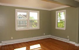 420 Lakeview Ave  Clifton in Clifton, NJ (Photo 6 of 11)