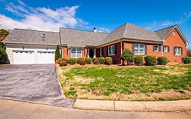 3bedroom and 2baths For Rent  in Chattanooga, TN (Photo 2 of 12)