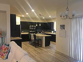 841 W Placita Caney, Green Valley, Az in Continental, AZ (Photo 3 of 12)