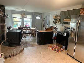  46 Webster St, Westbrook, Me in Westbrook, ME (Photo 3 of 8)