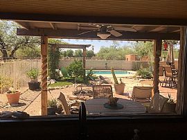 8821 N Calle Loma Linda, tucson, Az 85704 in Tucson, AZ (Photo 7 of 9)