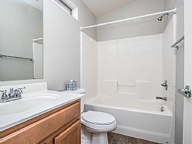 2401 E Rio Salado Pkwy Unit 1103, tempe, Az 85281 in Tempe, AZ (Photo 6 of 9)