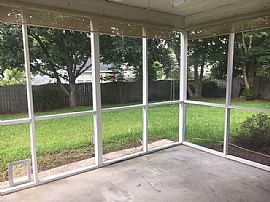 Beautiful 3 Bedroom For Rent in Goose Creek, SC (Photo 2 of 12)