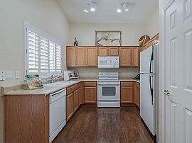 3173 E Peach Tree Dr, Chandler, Az 85249 in Chandler, AZ (Photo 4 of 9)