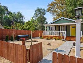 917 Stanford Way, Sparks, Nv 89431 in Sparks, NV