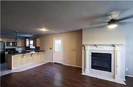 1481 S Holland Dr Fayetteville in Fayetteville, AR (Photo 4 of 12)