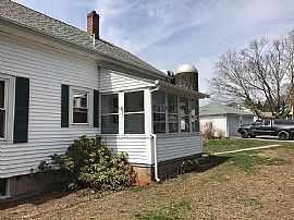 681 Great Rd, Lincoln, Ri 02865 in Lincoln, RI (Photo 2 of 9)