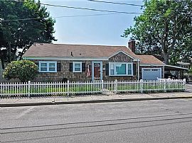 85 Union St, Warren, Ri 02885 in Warren, RI