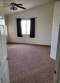 9433 Oxford Wine Ct #1, Las Vegas, Nv 89129 in Las Vegas, NV (Photo 7 of 12)