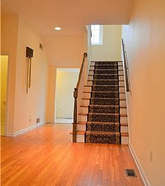 80 Howland Rd, East Greenwich, Ri 02818 in East Greenwich, RI (Photo 8 of 8)