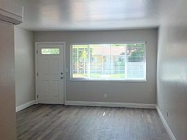 805 S Minnesota St, Carson City, Nv 89703 in Carson City, NV (Photo 9 of 10)