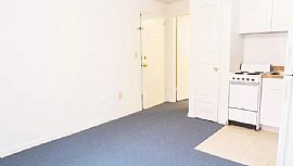 100 Flatbush Ave, Hartford, Ct 06106 in Hartford, CT (Photo 8 of 9)