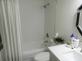 4727 E Lafayette Blvd, phoenix, Az 85018 in Phoenix, AZ (Photo 7 of 9)