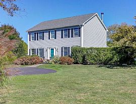 Peaceful Home For Rent: 42 Miller St, Middletown, Ri 02842 in Middletown, RI