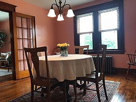 134 E Main Rd, Portsmouth, Ri 02871 in Portsmouth, RI (Photo 3 of 7)