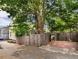 26 Thames St, Newport, Ri 02840 in Newport, RI (Photo 2 of 9)