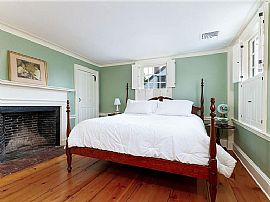 26 Thames St, Newport, Ri 02840 in Newport, RI (Photo 9 of 9)