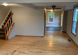 28 Soundview Ave, East Haven, Ct 06512 in East Haven, CT (Photo 5 of 11)