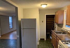 28 Soundview Ave, East Haven, Ct 06512 in East Haven, CT (Photo 9 of 11)