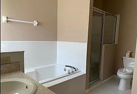 29 High Vista Dr, Davenport, Fl 33837 in Davenport, FL (Photo 5 of 7)