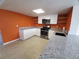 1714 W Charleston Ave, Phoenix, Az 85023 in Phoenix, AZ (Photo 4 of 5)