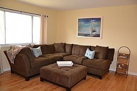 Immaculate Beautifully Decorated Home Only 1.5 Blocks The Beach in Belmar, NJ (Photo 4 of 12)