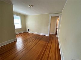 21 Dickerman St, Watertown, Ct 06795 in Watertown, CT (Photo 6 of 12)