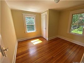 21 Dickerman St, Watertown, Ct 06795 in Watertown, CT (Photo 7 of 12)