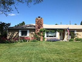 Beatiful 3 Bedroom in Lakewood, CO