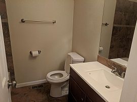 Beatiful 3 Bedroom in Wheat Ridge, CO (Photo 8 of 12)