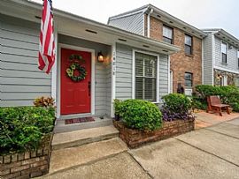 14818 Winding Creek Ct, Tampa, Fl 33613 in Tampa, FL