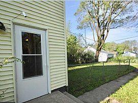 1319 8th St, Beloit, Wi 53511 in Beloit, WI (Photo 10 of 11)