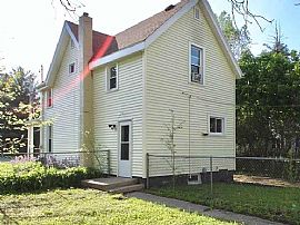 1319 8th St, Beloit, Wi 53511 in Beloit, WI (Photo 11 of 11)