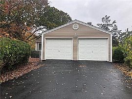 169 Union Ave, Warwick, Ri 02889 in Warwick, RI