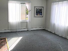 94 Delway Rd, East Providence, Ri 02914 in East Providence, RI (Photo 3 of 9)