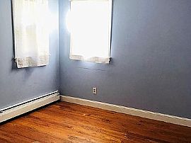 94 Delway Rd, East Providence, Ri 02914 in East Providence, RI (Photo 7 of 9)