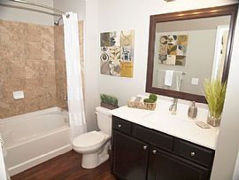 Kendal on Taylorsville, 4004 Keighley Park Ln #4014204, Louisvi in Louisville, KY (Photo 6 of 12)