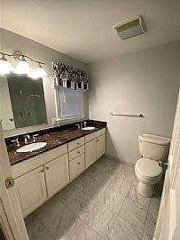 10 Candlewood Ln, Farmington, Ct 06032 in Farmington, CT (Photo 10 of 12)