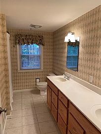 10 Candlewood Ln, Farmington, Ct 06032 in Farmington, CT (Photo 12 of 12)