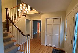 10 Candlewood Ln, Farmington, Ct 06032 in Farmington, CT (Photo 2 of 12)